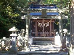 Un temple en haut de la colline